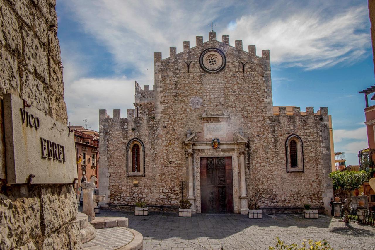 Casanica-Taormina Villa Exterior photo