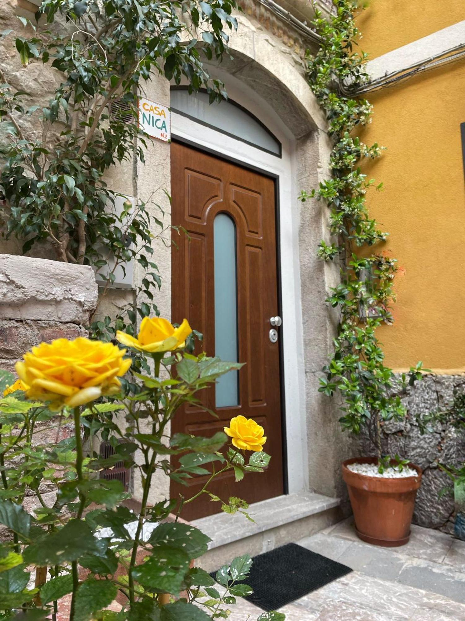 Casanica-Taormina Villa Exterior photo